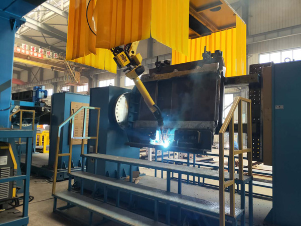 中部槽齒軌座、立板、彎板焊接機器人工作站